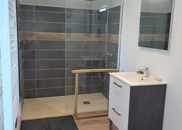 Шале Dans Les Hautes- Pyrenees Entre Lourdes Et Bagneres Calme Et Vue Magnifique Arrodets-ez-Angles